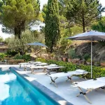 לינה וארוחת בוקר La Maison Sur La Colline קרקסון