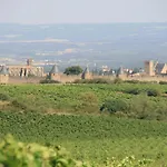 לינה וארוחת בוקר La Maison Sur La Colline